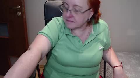 Snapshot of joannaandneighbour chatting on February 21, 2025, 10:50 am Joanna and Greg online show from February 21, 2025, 10:50 am