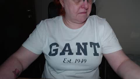 Snapshot of joannaandneighbour chatting on March 4, 2025, 8:02 am Joanna and Greg online show from March 4, 2025, 8:02 am