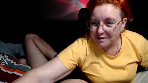 Snapshot of joannaandneighbour chatting on November 20, 2025, 8:08 pm Joanna and Greg online show from November 20, 2025, 8:08 pm