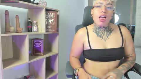 Snapshot of joaoandlexy chatting on November 30, 2025, 12:31 pm joaoandlexy online show from November 30, 2025, 12:31 pm