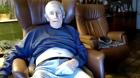 johan7 heet online show from December 31, 2024, 6:13 pm