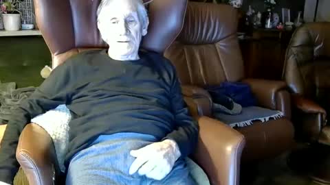 Snapshot of johan7_heet chatting on January 5, 2025, 7:17 pm johan7 heet online show from January 5, 2025, 7:17 pm