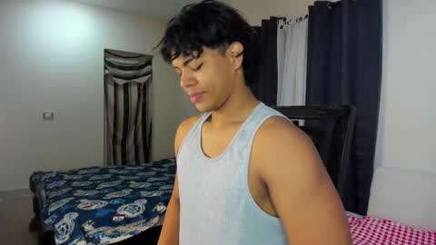 Snapshot of johan_beley_7k chatting on January 4, 2025, 1:53 pm Johan Beley online show from January 4, 2025, 1:53 pm