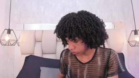 Snapshot of johan_gz_ chatting on September 15, 2025, 11:32 am Johan online show from September 15, 2025, 11:32 am