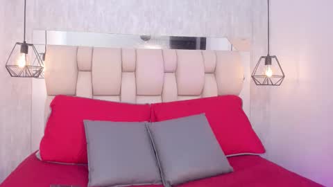 Snapshot of johan_gz_ chatting on September 27, 2025, 11:37 am Johan online show from September 27, 2025, 11:37 am