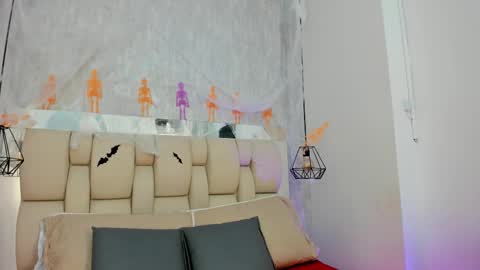 Snapshot of johan_gz_ chatting on October 23, 2025, 7:56 pm Johan online show from October 23, 2025, 7:56 pm