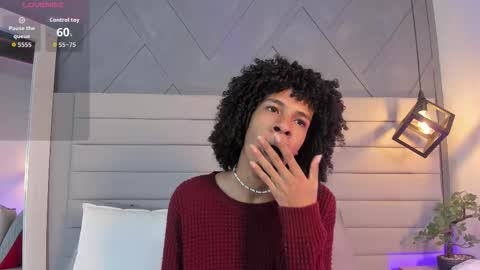 Snapshot of johan_gz_ chatting on November 19, 2025, 11:32 am Johan online show from November 19, 2025, 11:32 am