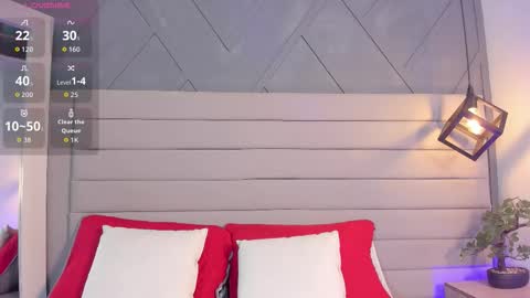 Snapshot of johan_gz_ chatting on November 20, 2025, 11:32 am Johan online show from November 20, 2025, 11:32 am