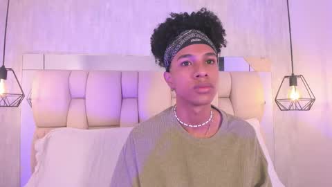 Snapshot of johan_gz_ chatting on December 5, 2025, 11:41 am Johan online show from December 5, 2025, 11:41 am