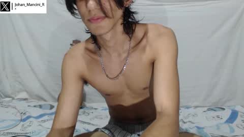 Snapshot of johan_mancini_r chatting on October 30, 2025, 9:26 pm johan_mancini_r online show from October 30, 2025, 9:26 pm