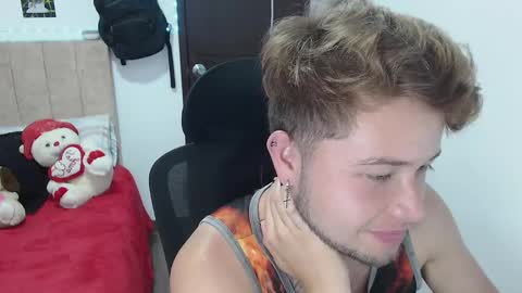 JOHAN independient model online show from January 24, 2025, 7:39 pm