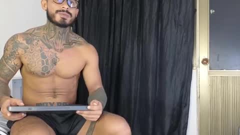 Snapshot of john_and_louis chatting on March 2, 2025, 7:02 pm John online show from March 2, 2025, 7:02 pm