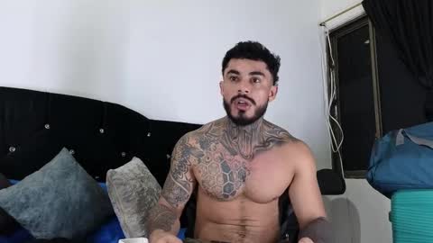 Snapshot of john_and_louis chatting on September 13, 2025, 10:59 am John online show from September 13, 2025, 10:59 am