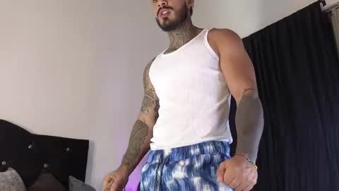 Snapshot of john_and_louis chatting on October 23, 2025, 11:20 am John online show from October 23, 2025, 11:20 am