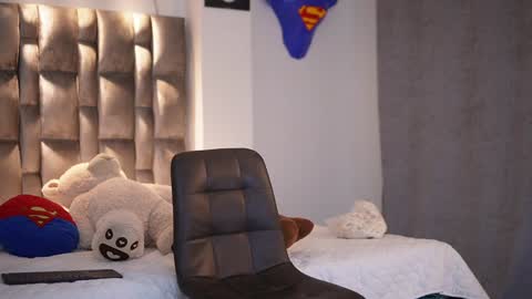 john online show from December 19, 2024, 12:13 am