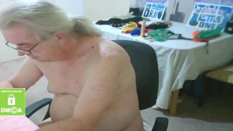 JOHN online show from January 29, 2025, 10:01 pm