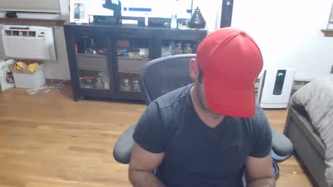 Snapshot of johnmichael69926687 chatting on October 29, 2025, 2:47 am ItalianStallion69 online show from October 29, 2025, 2:47 am