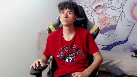 Snapshot of johnny_cagee chatting on January 6, 2025, 9:19 am johnny_cagee online show from January 6, 2025, 9:19 am