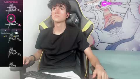 Snapshot of johnny_cagee chatting on February 10, 2025, 7:26 am johnny_cagee online show from February 10, 2025, 7:26 am