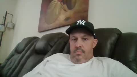 Snapshot of johnnycb7 chatting on September 30, 2025, 5:40 pm johnnycb7 online show from September 30, 2025, 5:40 pm