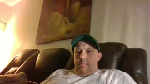 Snapshot of johnnycb7 chatting on October 30, 2025, 5:24 pm johnnycb7 online show from October 30, 2025, 5:24 pm