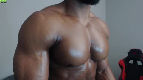 MASTER OF SUBS BETA SLAVES online show from November 4, 2025, 9:25 pm