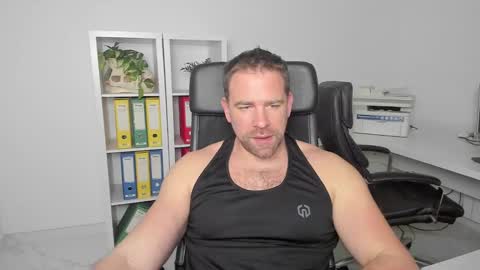 johnnydough82 online show from January 18, 2025, 4:48 am