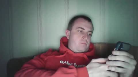 Snapshot of johnoreon chatting on November 17, 2025, 9:26 am johnoreon online show from November 17, 2025, 9:26 am