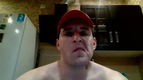 Snapshot of johny_hurdman27 chatting on December 13, 2025, 8:25 pm johny27 online show from December 13, 2025, 8:25 pm
