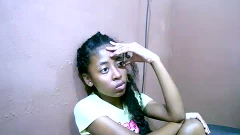 Snapshot of joliekah27 chatting on February 24, 2025, 6:26 pm joliekah27 online show from February 24, 2025, 6:26 pm