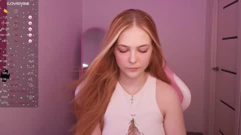 Snapshot of jolly_bean chatting on February 24, 2025, 8:38 am Polly online show from February 24, 2025, 8:38 am
