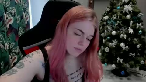 Snapshot of jolly_doll_ chatting on December 14, 2024, 6:02 am Jolly online show from December 14, 2024, 6:02 am