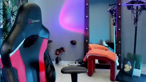 Snapshot of jolly_doll_ chatting on January 21, 2025, 2:54 am Jolly online show from January 21, 2025, 2:54 am