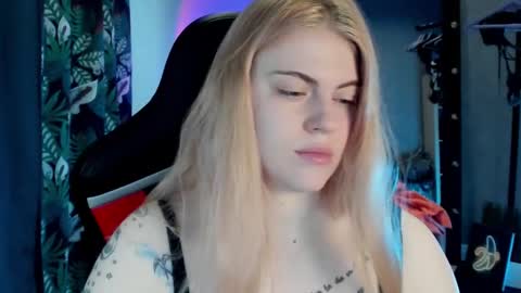 Snapshot of jolly_doll_ chatting on February 1, 2025, 2:47 am Jolly online show from February 1, 2025, 2:47 am