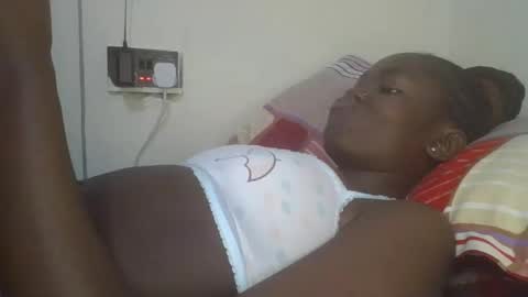 jollynabeb online show from February 25, 2025, 7:03 pm