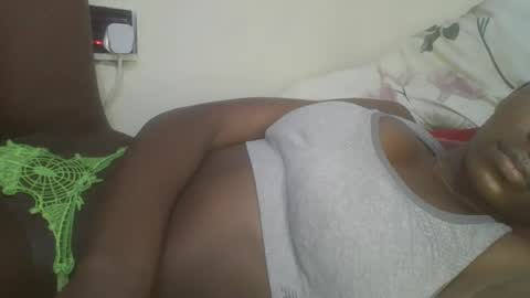 jollynabeb online show from March 10, 2025, 10:04 am