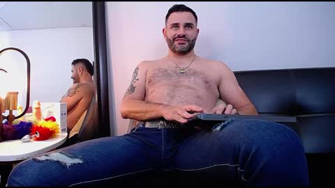  JONAS BEARD  online show from January 11, 2025, 12:33 am