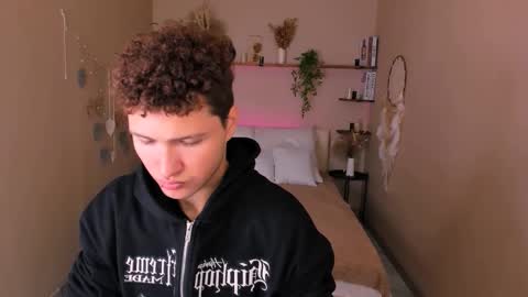 Jonny online show from October 21, 2025, 10:27 am