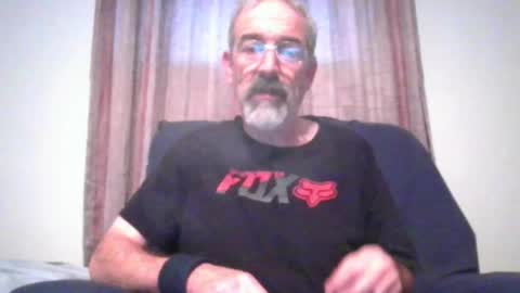 Snapshot of jony_five chatting on December 22, 2024, 6:37 pm Jon online show from December 22, 2024, 6:37 pm