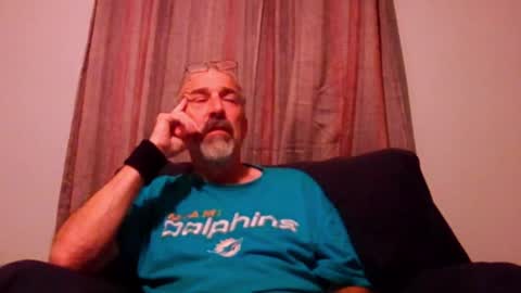 Snapshot of jony_five chatting on October 4, 2025, 12:30 am Jon online show from October 4, 2025, 12:30 am