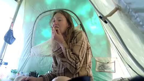 Jony Marta GMT 2000-0100 every day online show from December 3, 2024, 6:49 pm