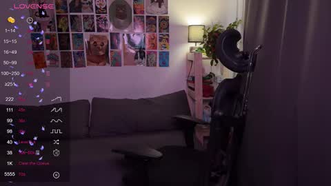Snapshot of jooycetreier chatting on October 3, 2025, 8:11 am Joyce online show from October 3, 2025, 8:11 am