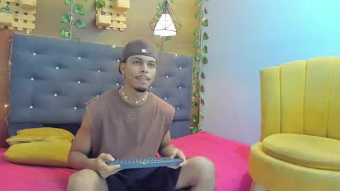 Snapshot of jordan_love7 chatting on January 19, 2025, 12:39 pm jordan online show from January 19, 2025, 12:39 pm