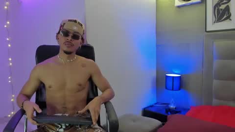 Snapshot of jordan_love7 chatting on February 2, 2025, 12:57 pm jordan online show from February 2, 2025, 12:57 pm