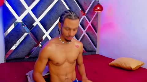 Snapshot of jordan_love7 chatting on March 7, 2025, 2:01 pm jordan online show from March 7, 2025, 2:01 pm