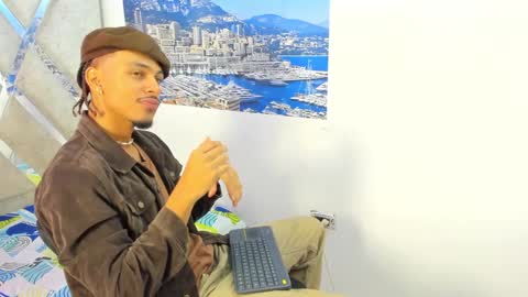 Snapshot of jordan_love7 chatting on September 13, 2025, 1:33 pm jordan online show from September 13, 2025, 1:33 pm