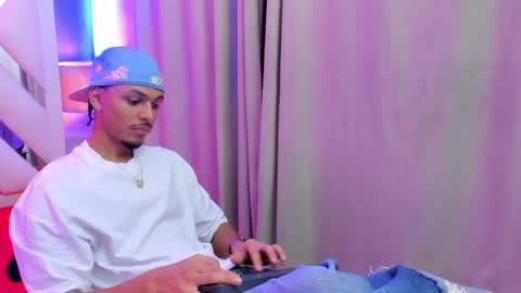 Snapshot of jordan_love7 chatting on September 27, 2025, 12:43 pm jordan online show from September 27, 2025, 12:43 pm