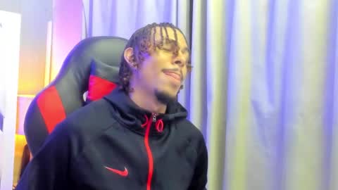 Snapshot of jordan_love7 chatting on October 14, 2025, 12:28 pm jordan online show from October 14, 2025, 12:28 pm