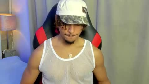 Snapshot of jordan_love7 chatting on October 17, 2025, 12:52 pm jordan online show from October 17, 2025, 12:52 pm