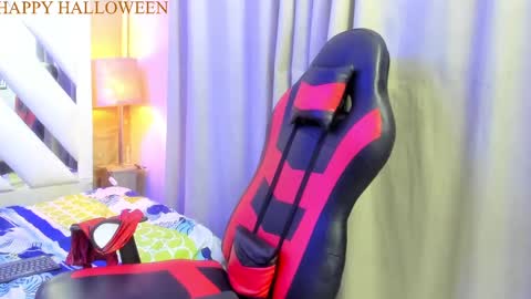 Snapshot of jordan_love7 chatting on October 31, 2025, 1:01 pm jordan online show from October 31, 2025, 1:01 pm